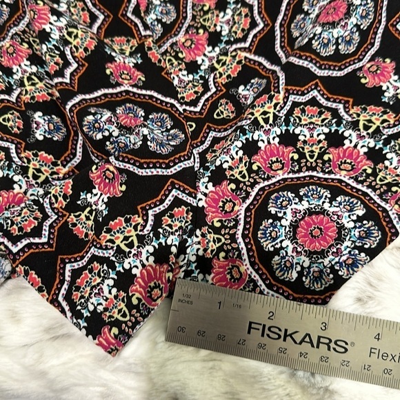 BeBop Boho Shorts - Large - Picture 4 of 5